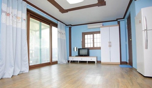 Habitación (Bueungi)