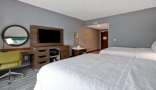Habitación, 2 camas de matrimonio, frigorífico
