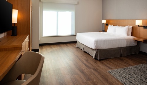 Habitación, 1 cama de matrimonio grande con sofá cama, accesible para personas con discapacidad
