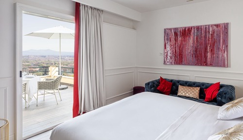 Suite estudio junior, 1 cama de matrimonio grande, vistas a la ciudad