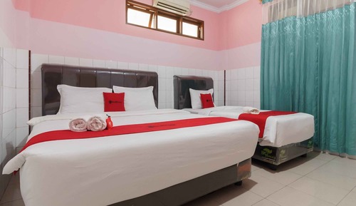 Habitación familiar (Reddoorz)