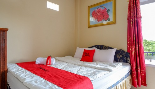 Habitación doble (Reddoorz)
