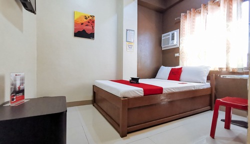 Habitación doble (Reddoorz)