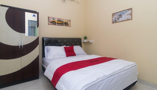Habitación doble (Reddoorz)