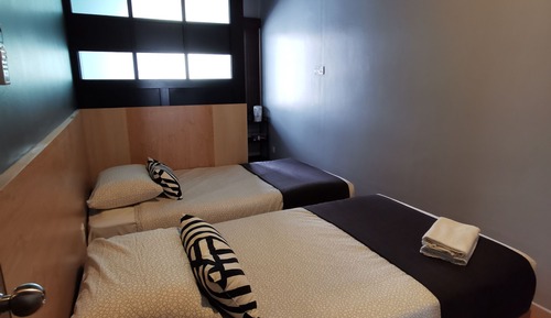 Habitación económica con 2 camas individuales, 2 camas individuales (503)