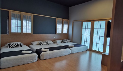 Habitación familiar (Japanese 511)