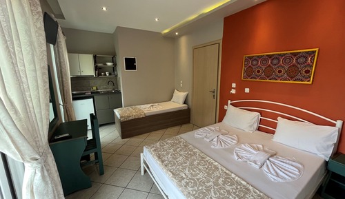 Habitación triple básica