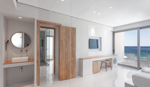 Suite familiar, piscina privada, vistas al mar (Connecting)