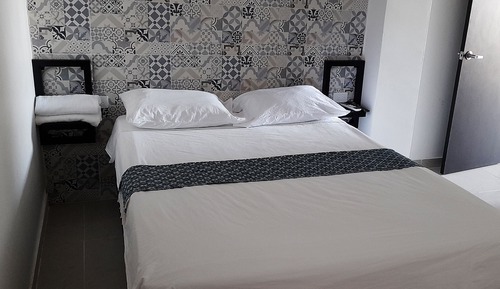 Estudio junior, 1 cama de matrimonio
