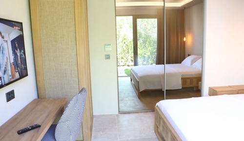 Standard Room 103