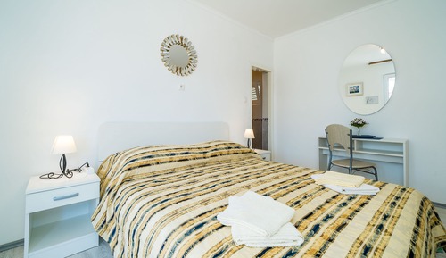 Apartamento (Comfort One Bedroom Apartments)