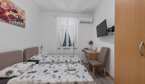 Habitación doble, baño privado