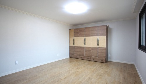 Apartamento (White 1st floor)