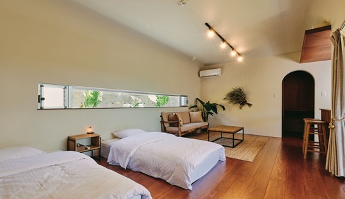 Apartamento Deluxe, bañera de hidromasaje (with Garden)