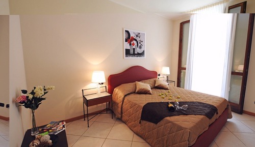Apartamento familiar, 1 habitación, junto a la montaña (Residence Eden Azalea 1)
