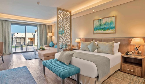 Suite, 1 cama de matrimonio grande con sofá cama, vistas al jardín