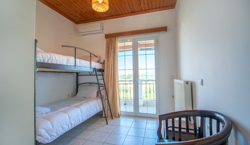 Habitación Confort doble, varias camas, vistas a la bahía