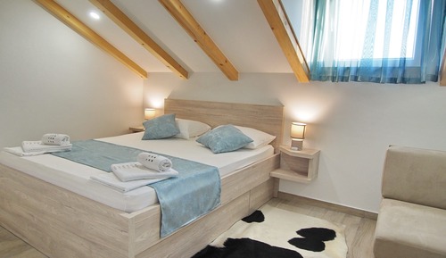 Estudio (Studio with Terrace and Sea View)