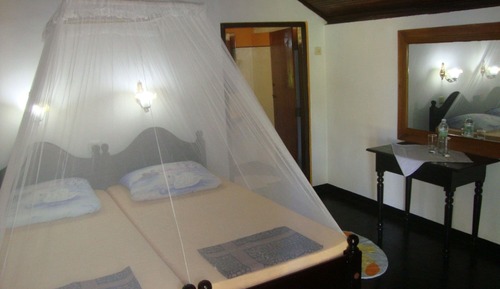 Habitación clásica con 1 cama doble o 2 individuales