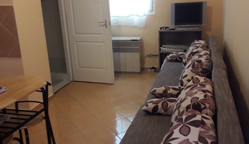 Apartamento, 1 habitación, terraza, vistas al jardín