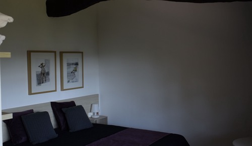 Habitación de diseño (Hiru)