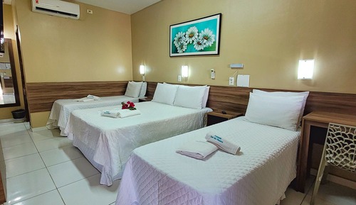 Habitación cuádruple estándar