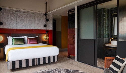 Suite familiar