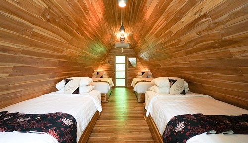 Habitación cuádruple (RANGGAWUNI 4 BED)