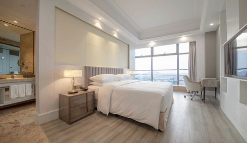 Habitación, 1 cama de matrimonio grande (High Floor)
