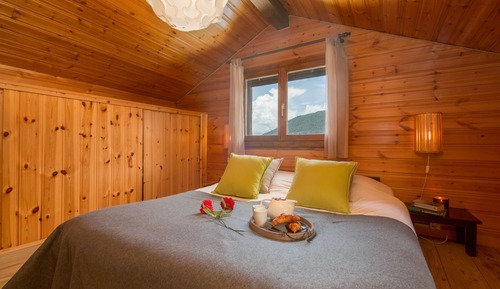 Chalet (2 Bedrooms)