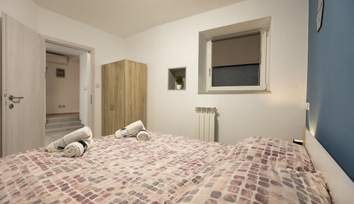 Apartamento (Two Bedroom Apartment)
