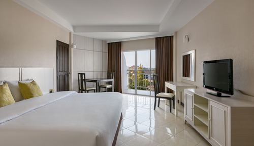 Habitación estándar, 1 cama de matrimonio grande, vistas al jardín