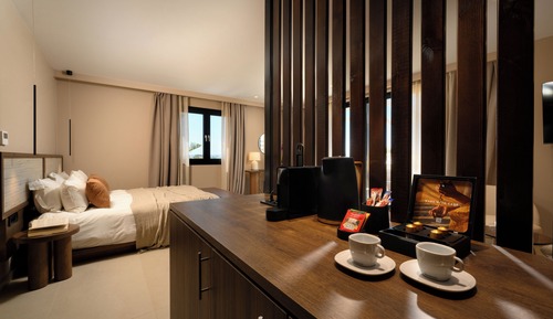 Premium Suite Upper Floor
