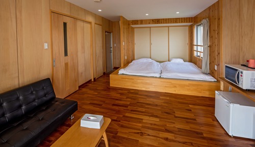 Habitación (Japanese Western Style)