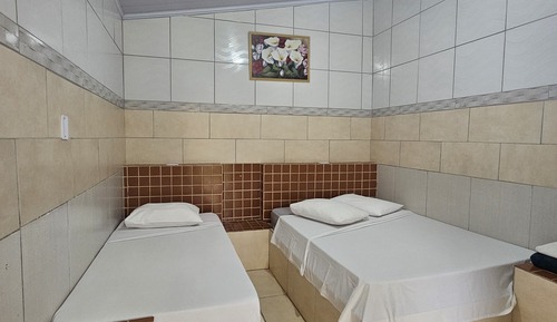 Habitación económica con 1 cama doble o 2 individuales