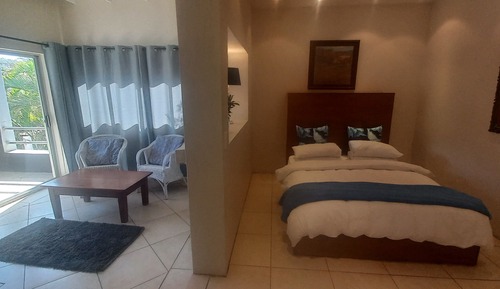 Habitación económica, balcón, vistas al jardín