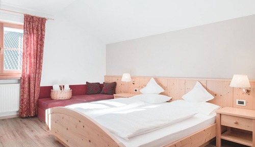 Apartamento, 2 habitaciones, balcón