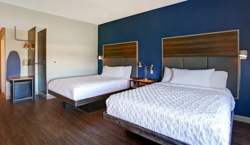 Habitación, 2 camas de matrimonio