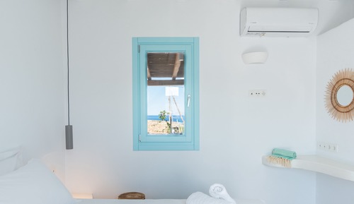 Villa de lujo, 3 habitaciones, vistas a la playa, mirando al mar (Lyra)