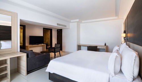 Habitación superior, vistas a la ciudad