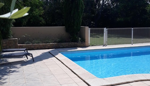 Estudio tradicional, baño privado, vistas a la piscina (Studio Camargue)