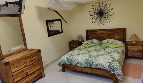 Habitación Business con 1 cama doble o 2 individuales