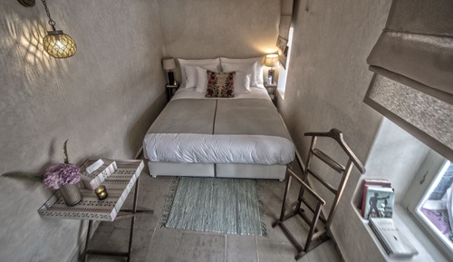 Comfort Room, 1 Queen Bed, Non Smoking (Sarah)