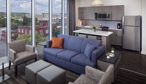 Suite, 2 habitaciones, accesible para personas con discapacidad (1 King Bed, 2 Queen Beds)
