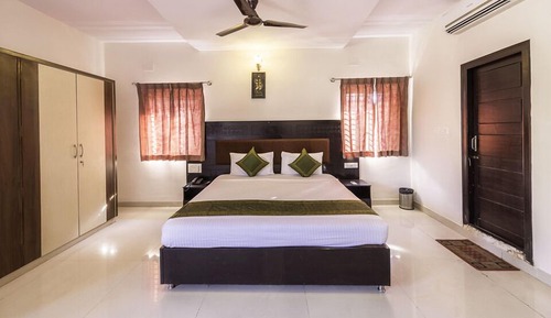 Apartamento familiar, varias camas, cocina, planta ejecutiva