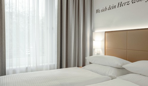 Estudio, 1 cama de matrimonio, balcón