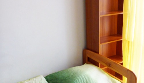 Habitación cuádruple familiar, baño compartido (1P3)