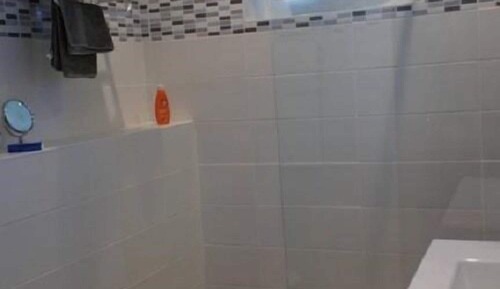 Habitación Confort doble, baño privado, vistas al jardín (Basalte)
