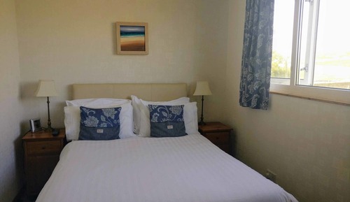 Double Room (Loch Roag Small Double)