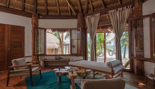 Master Suite Oceanfront big terrace